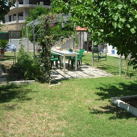 Διαμέρισμα Δίπλα στη Θάλασσα στην Ποσειδωνία Εξωτερικό φωτογραφία